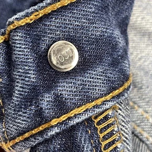 Levi's 501 Men's Jeans 38x33 Button Fly Straight Leg Blue Denim Medium Wash - Picture 4 of 9